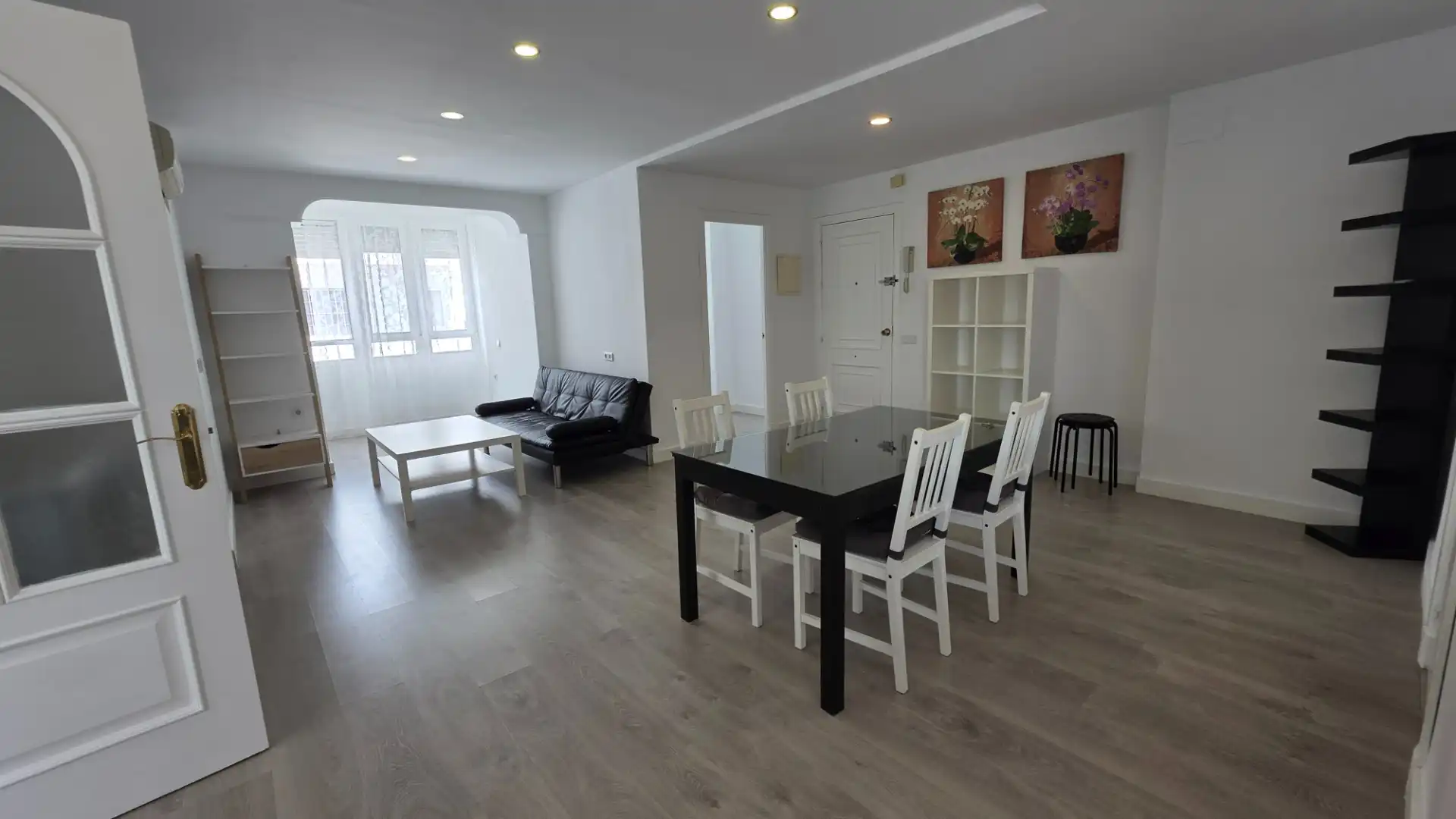 Living room of Flat for rent in El Puerto de Santa María  with Air Conditioner, Furnished and Oven