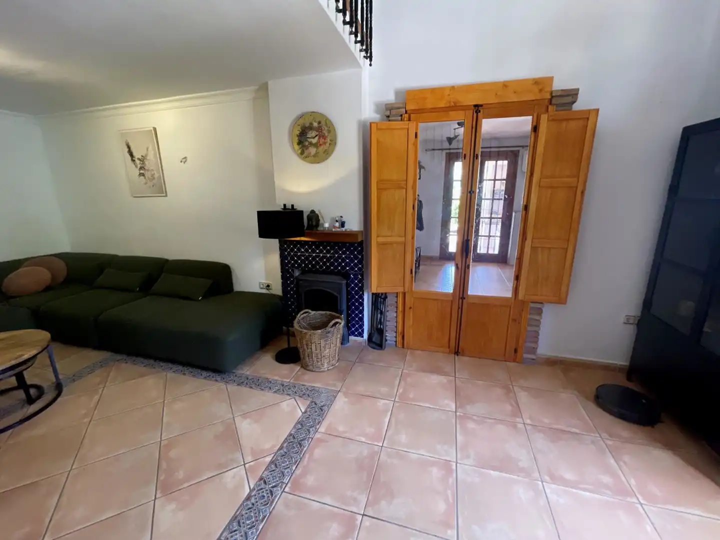 Sala d'estar de Finca rústica en venda en Álora amb Aire condicionat, Calefacció i Jardí privat