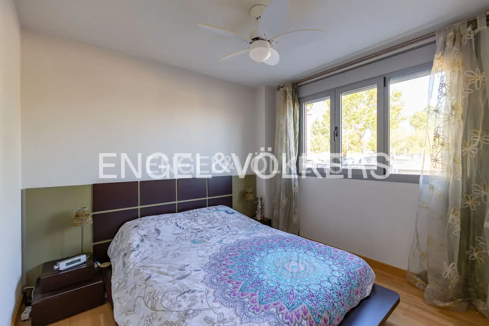 Habitación de Apartamento en venta en Paracuellos de Jarama con Calefacción, Jardín privado y Terraza