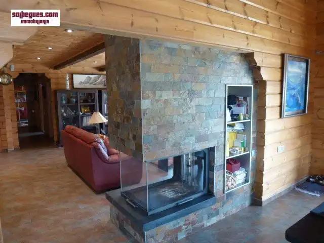 Sala de estar de Casa o chalet en venta en Begues con Aire acondicionado, Calefacción y Jardín privado