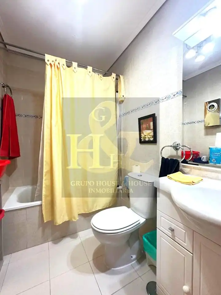 Flat for sale in Centro - Calzada - Cabo Noval