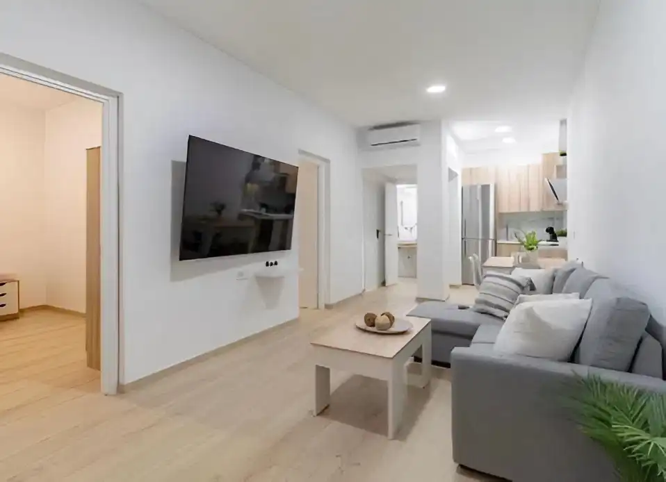 Flat with lift for sale in Sant Andreu, imagen 2