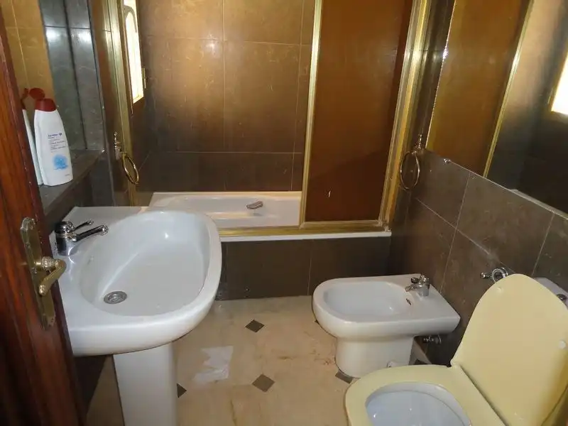 Bany de Pis en venda en Benidorm amb Terrassa, Piscina i Piscina comunitària