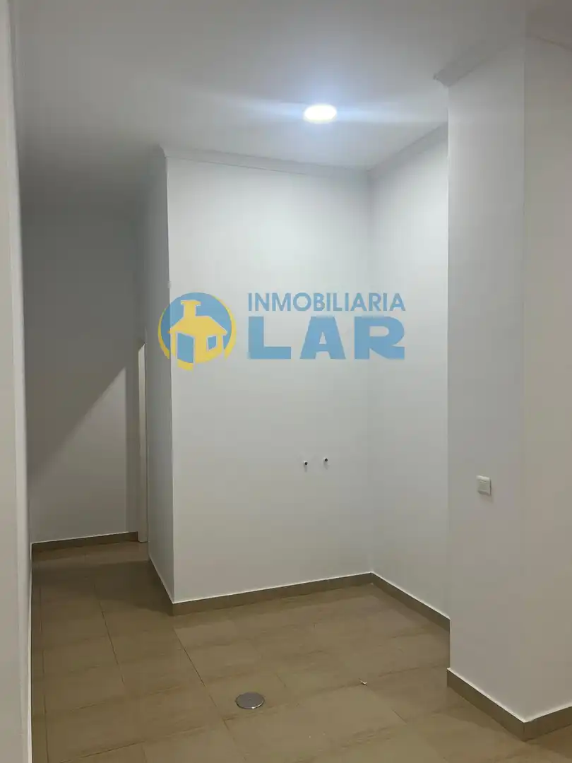 Business premises to rent in Moguer, imagen 9