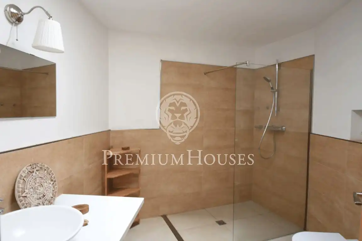 House with pool for sale in Sant Cebrià de Vallalta, imagen 13