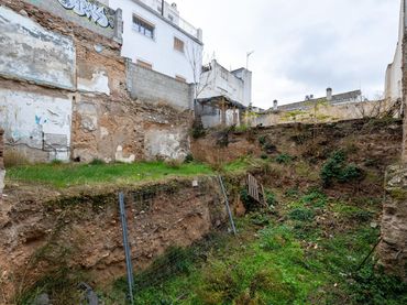 Residential land for sale in Calle Calle Alta de Cartuja 8