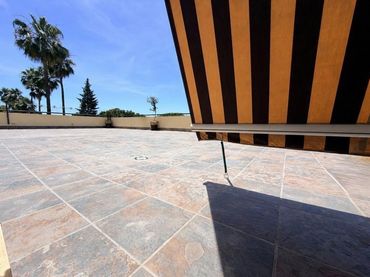 Attique avec jardin à vendre à Carretera de Cádiz