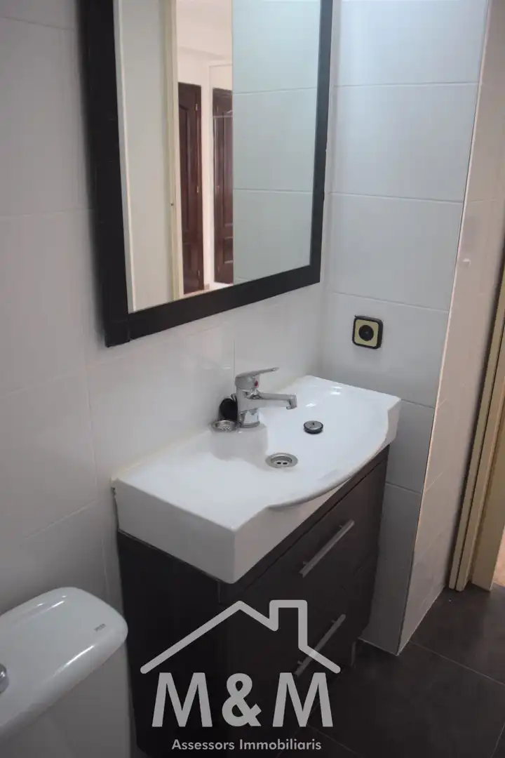 Bathroom of Houses for rent in Castelldefels  with Terrace