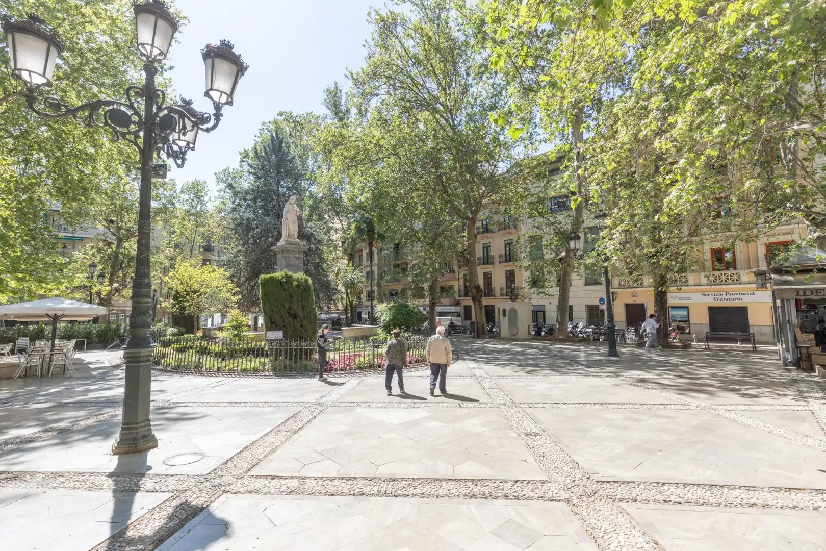 Vista exterior de Àtic de lloguer en Granada amb Aire condicionat, Calefacció i Balcó