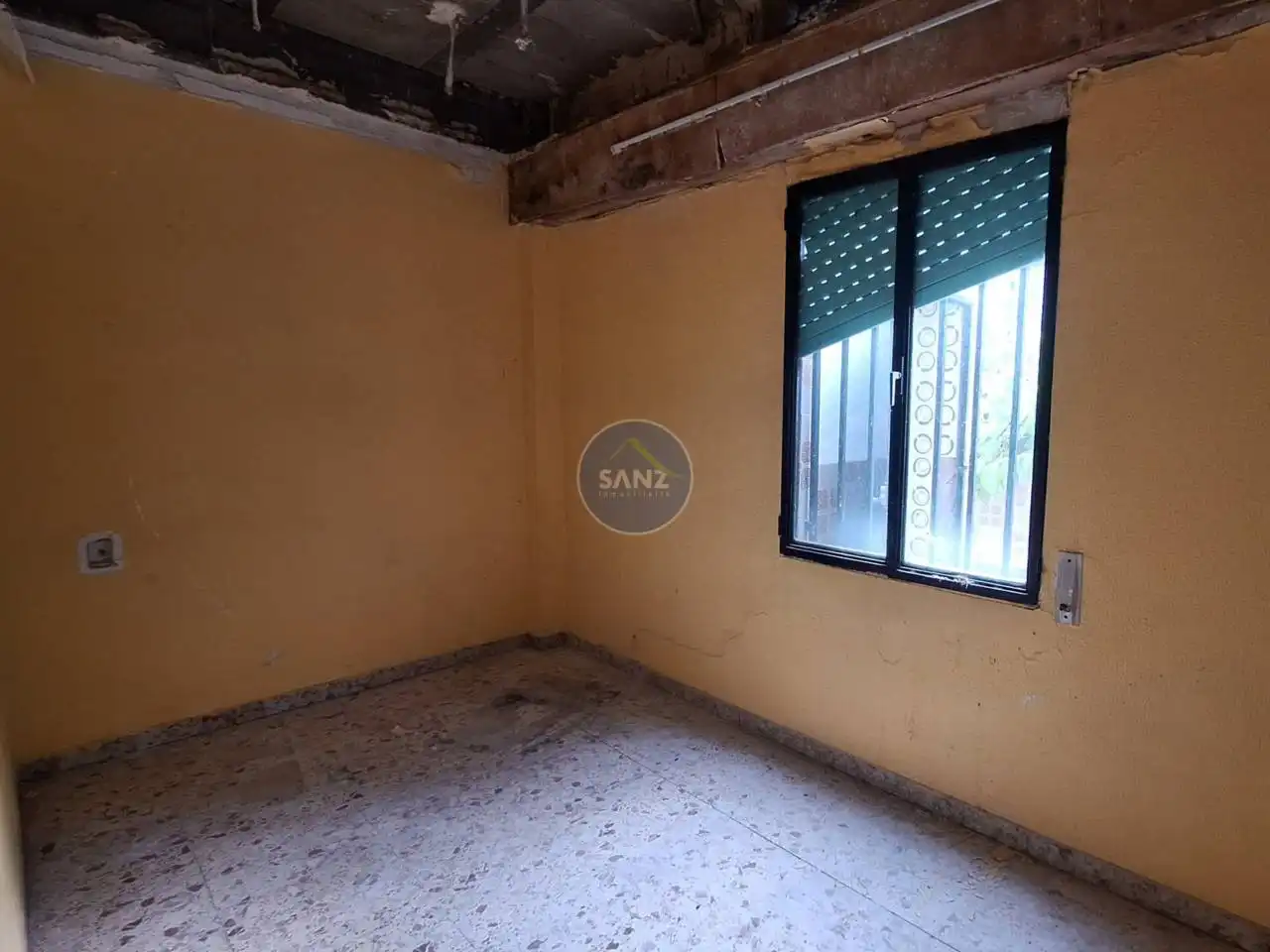 Piso en venta en Avenida València, El Palomar