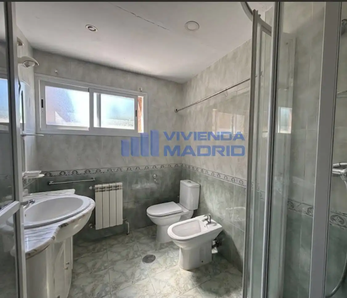 Baño de Piso en venta en Madrid con Calefacción
