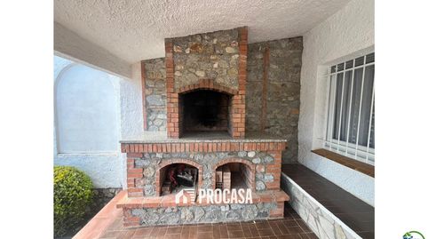 Foto 5 de Casa o xalet en venda a Peni, Peni, Empuriabrava