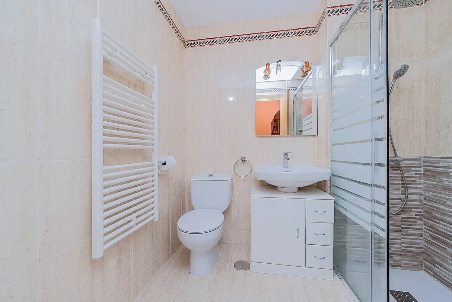 Baño de Piso en venta en Brunete