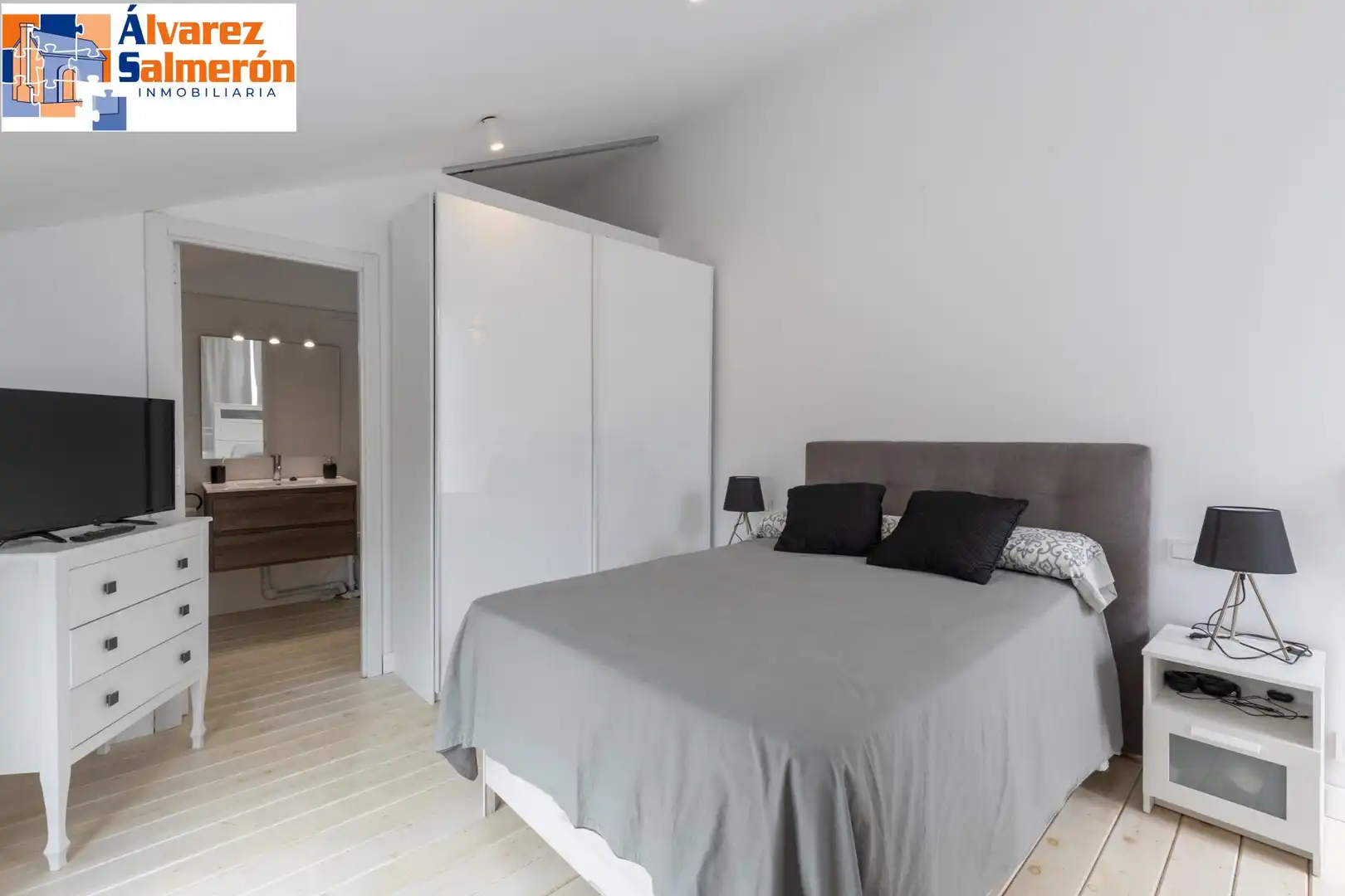 Casa en venda a Genil, imagen 5