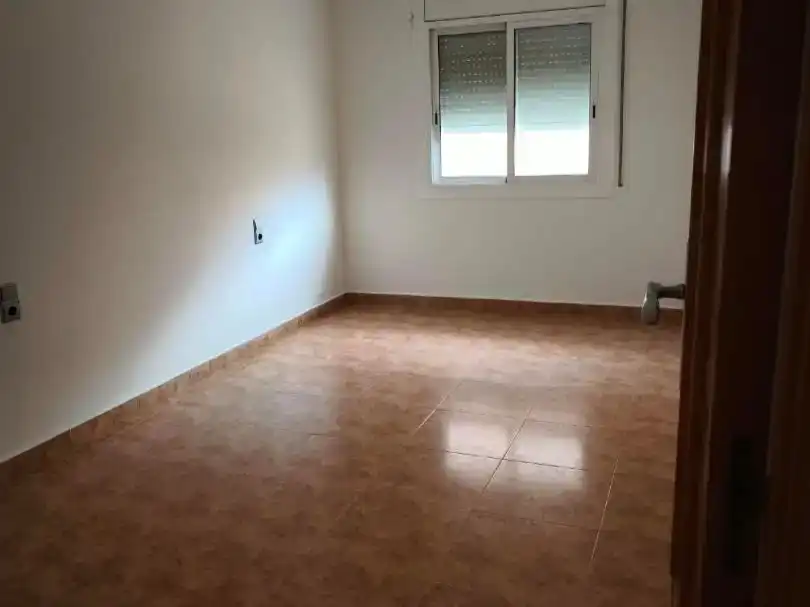 Dormitori de Pis en venda en Sant Feliu de Llobregat amb Aire condicionat, Terrassa i Balcó