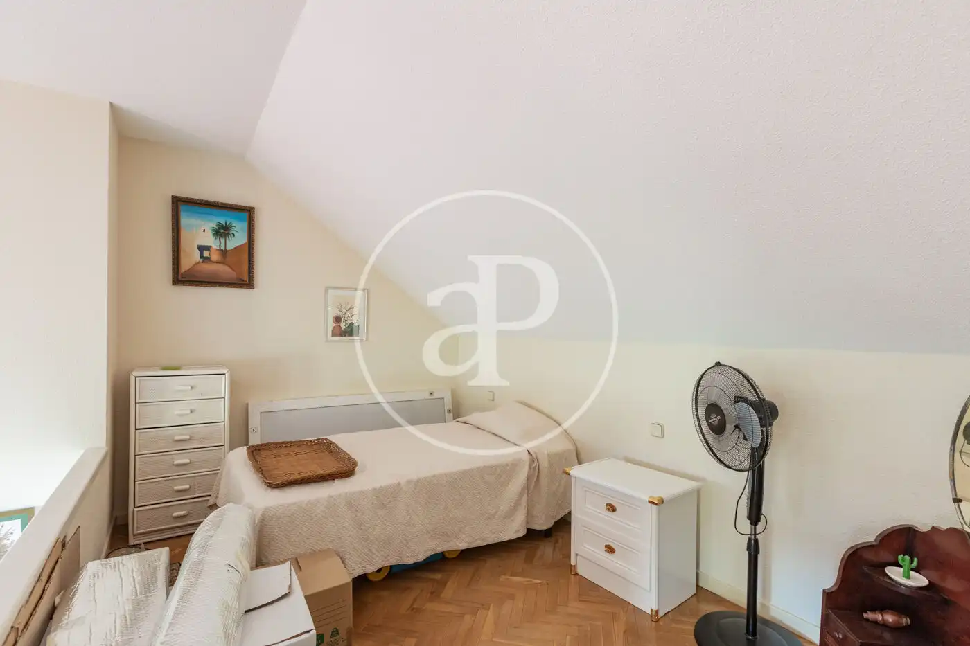 Bedroom of Detached homes for sale in Madrid  with Air Conditioner, Heating and Private garden
