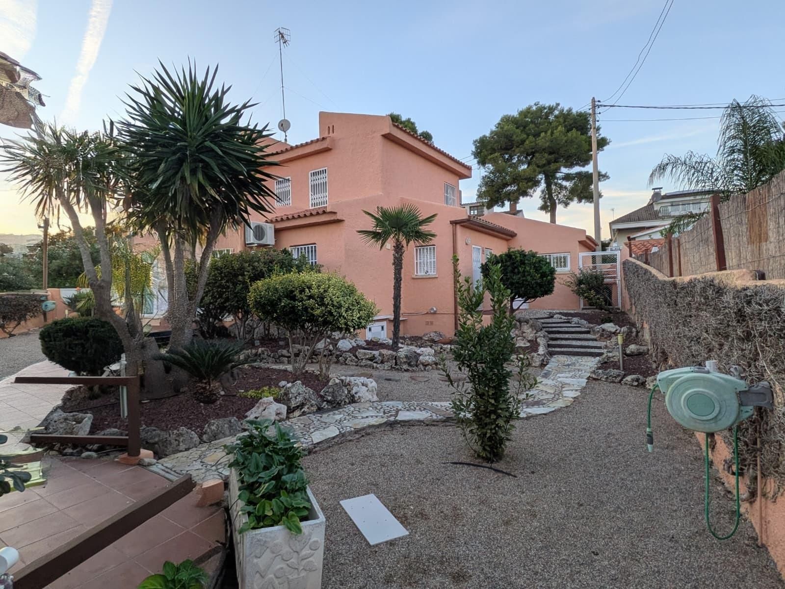 Jardín de Casa o chalet en venta en Calafell con Aire acondicionado, Jardín privado y Parquet