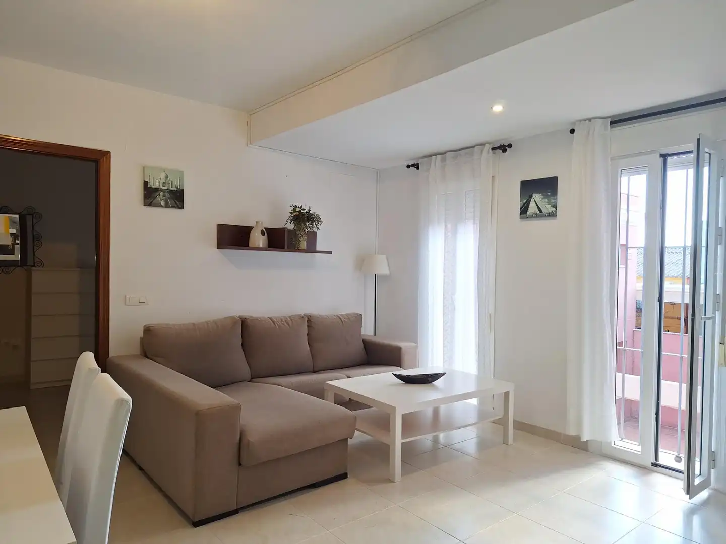 Sala de estar de Piso de alquiler en Espartinas con Aire acondicionado