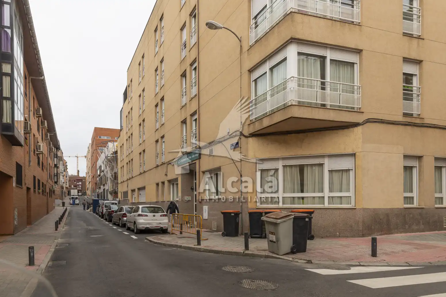 Vista exterior de Garatge en venda en Madrid
