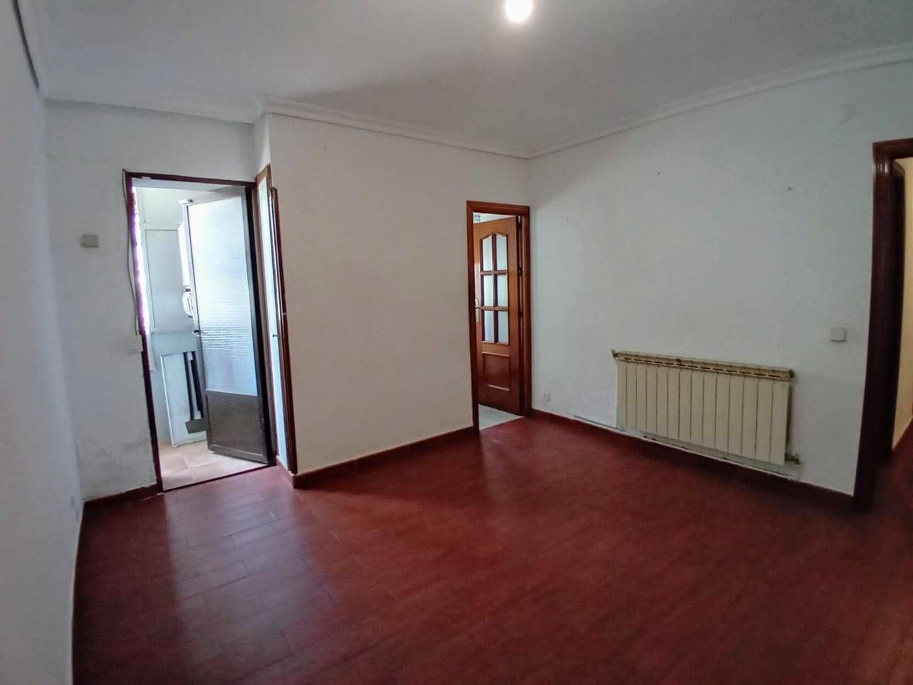 Bedroom of Flat for sale in  Madrid Capital