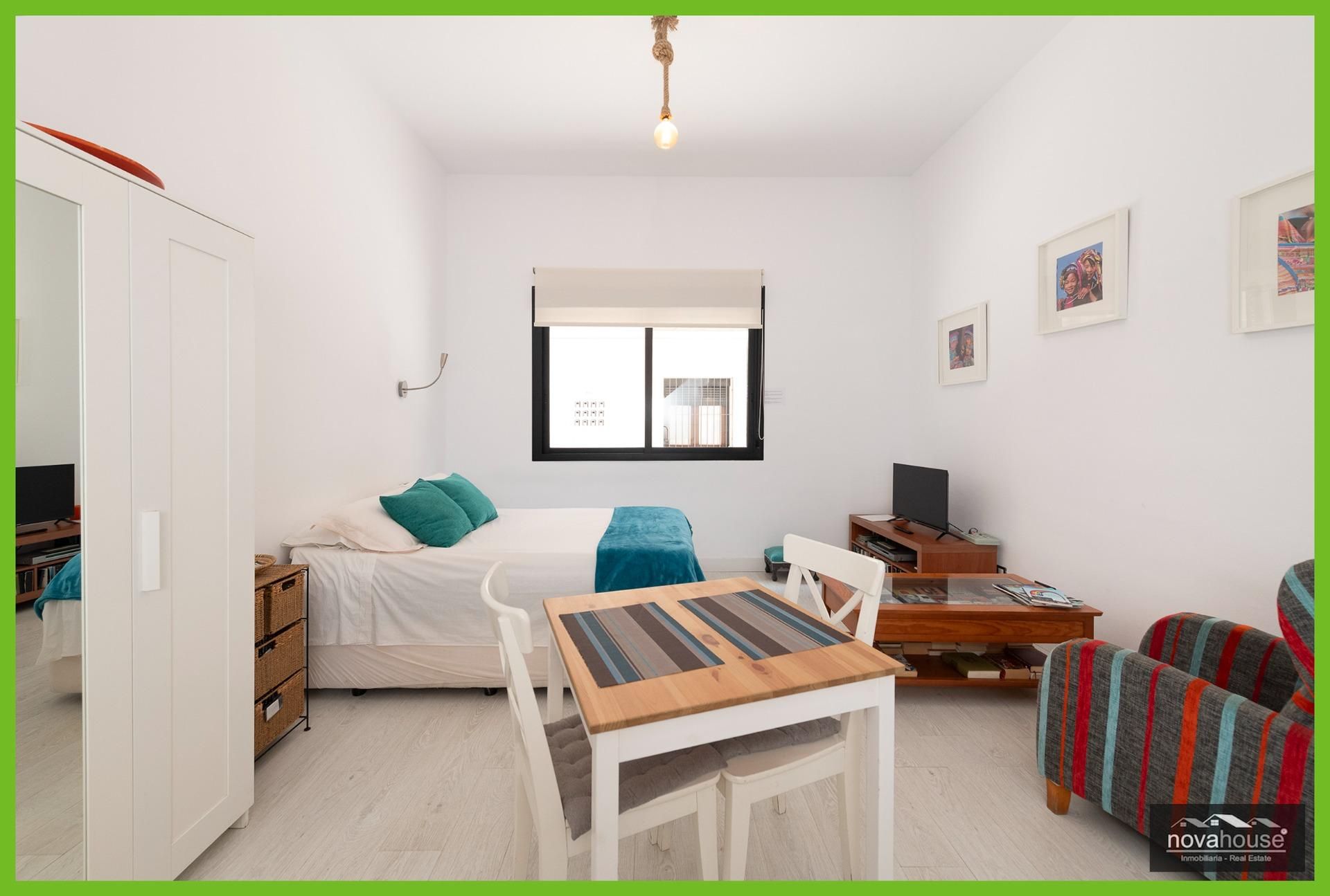 Bedroom of Study for sale in Málaga Capital  with Air Conditioner and Community pool
