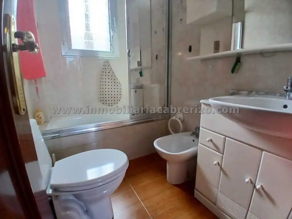Bathroom of Attic for sale in  Logroño  with Air Conditioner, Terrace and Furnished