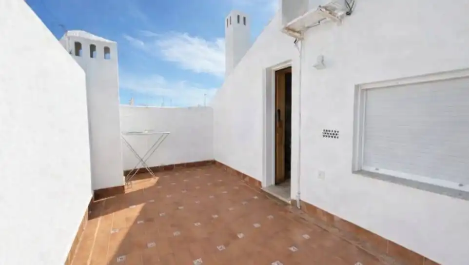 Terraza de Casa adosada en venta en Pilar de la Horadada con Aire acondicionado, Calefacción y Jardín privado