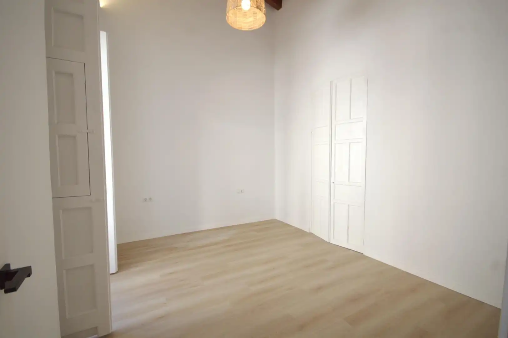 Flat for sale in Jerez de la Frontera  with Air Conditioner and Balcony