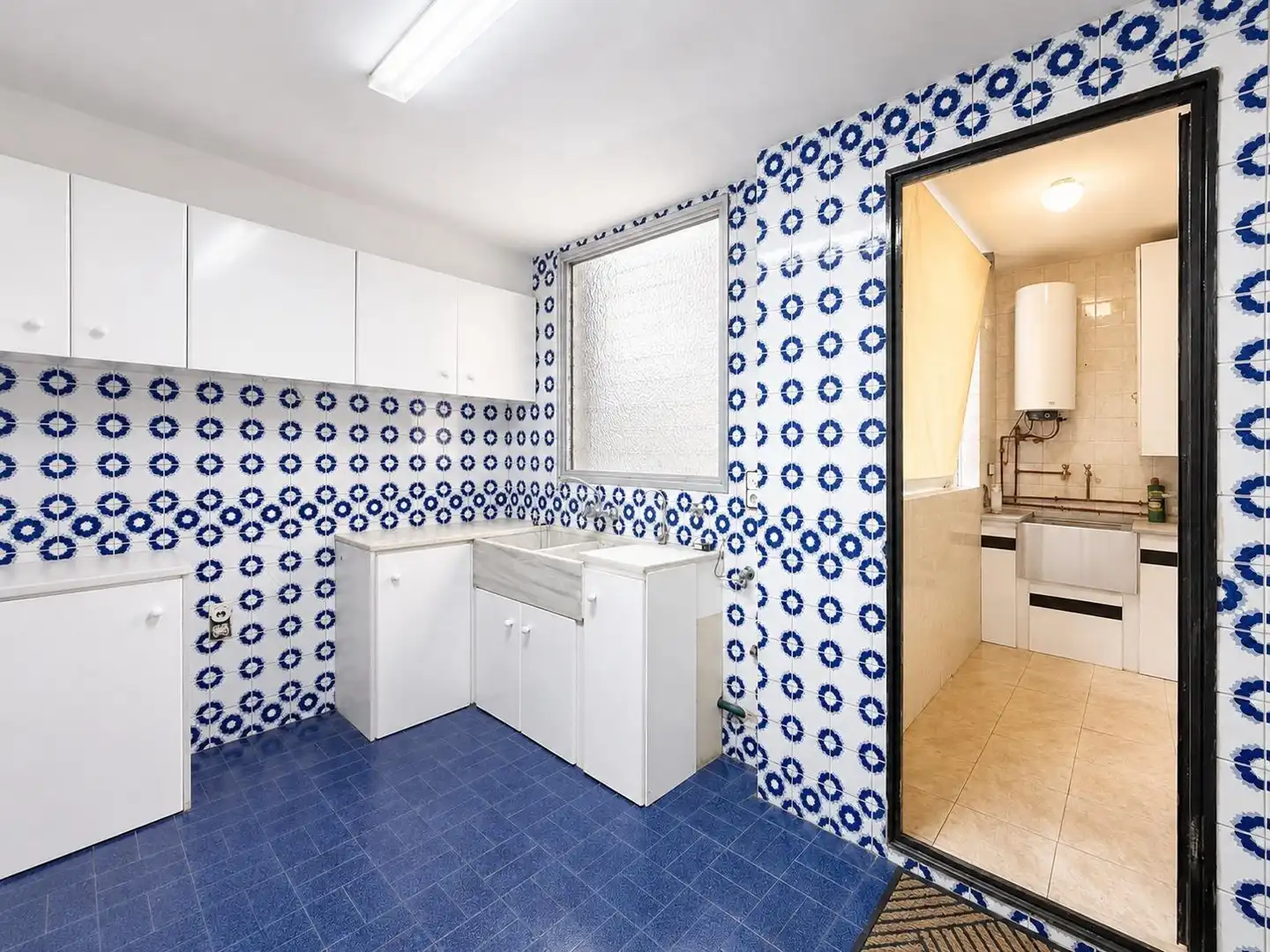 Baño de Piso en venta en Valencia con Terraza