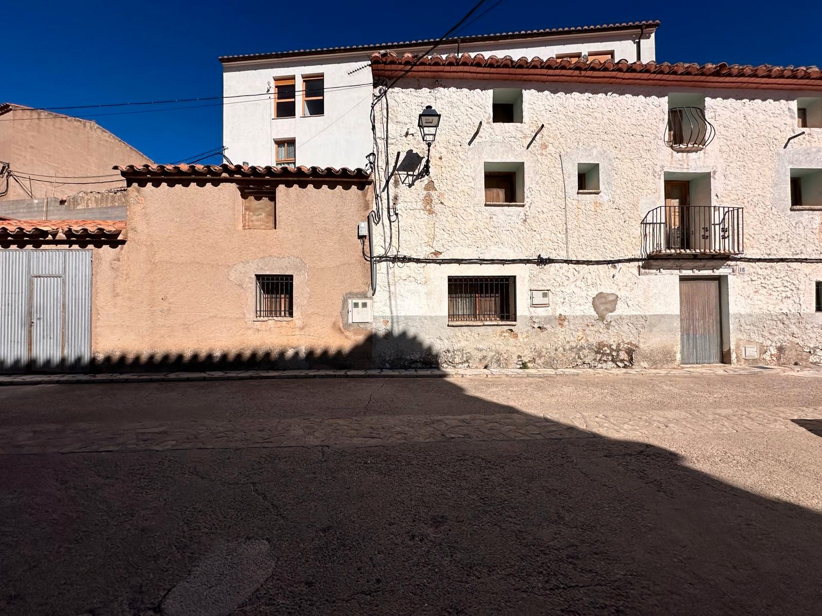 Exterior view of Single-family semi-detached for sale in Chodos / Xodos  with Heating, Storage room and Furnished