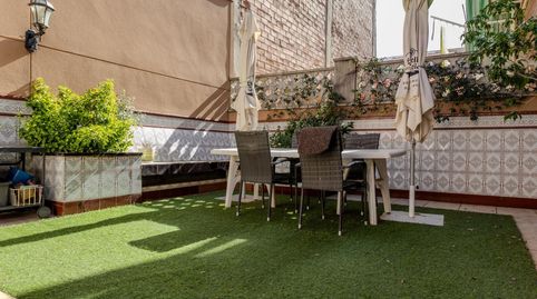 Foto 2 de Casa adosada en venta en Carrer Gravina, Llefià, Badalona