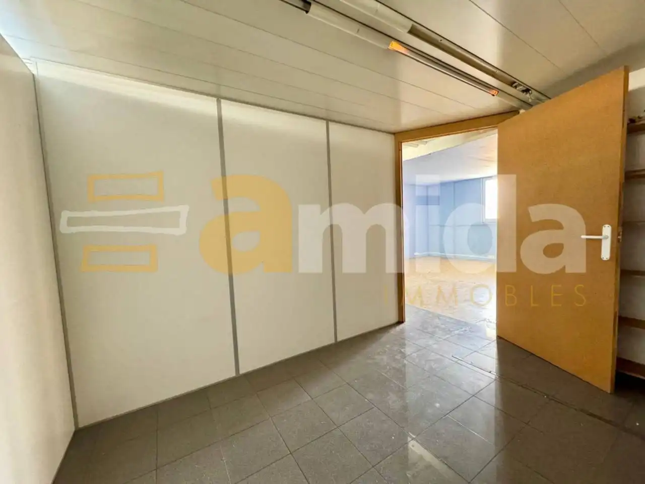 Business premises to rent in Centre - Sant Oleguer, imagen 22
