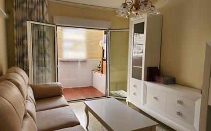 Bedroom of Flat for sale in Alcalá de Henares  with Heating, Terrace and Furnished