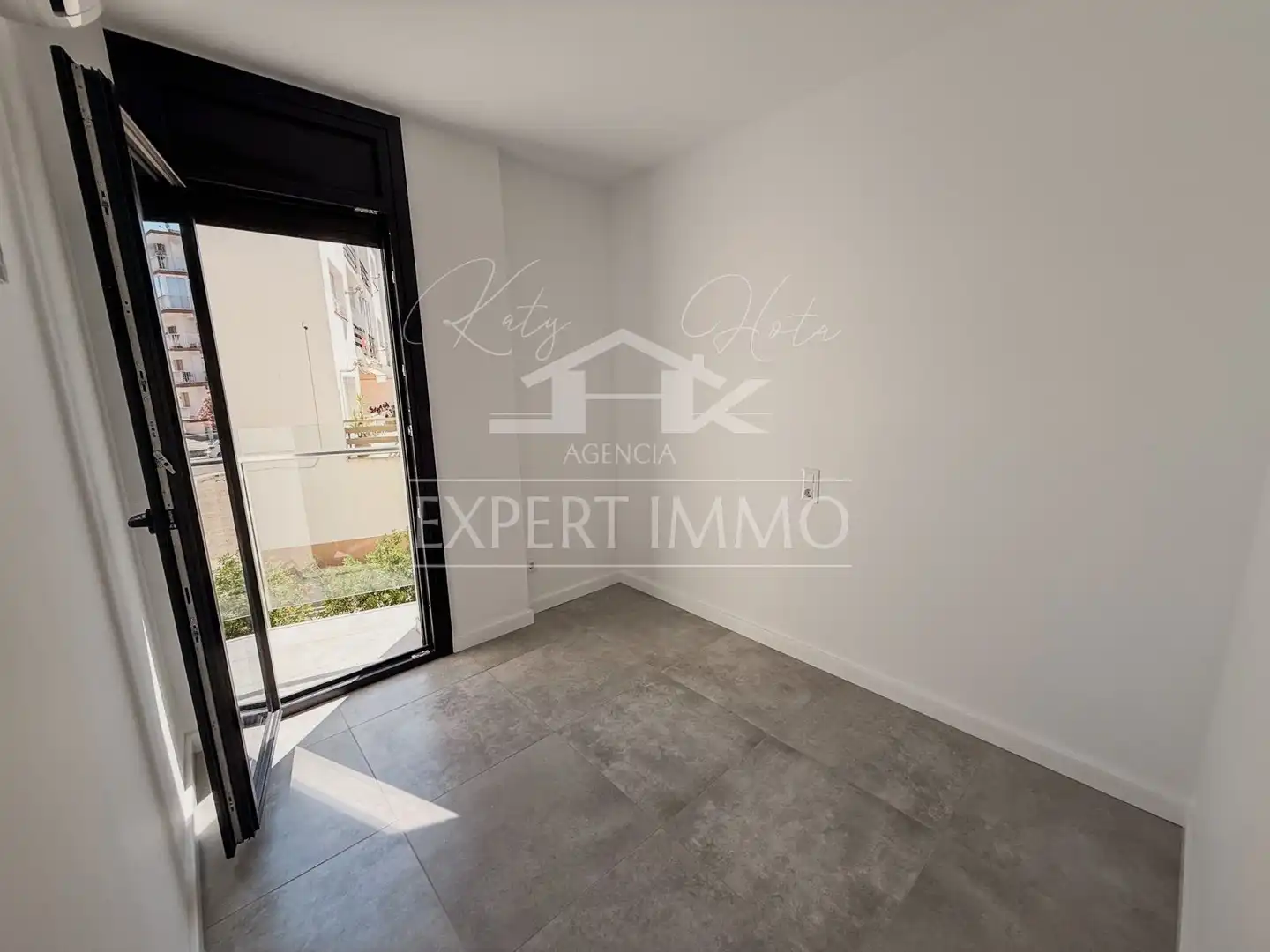 Apartments for sale in Roses  with Air Conditioner, Heating and Terrace