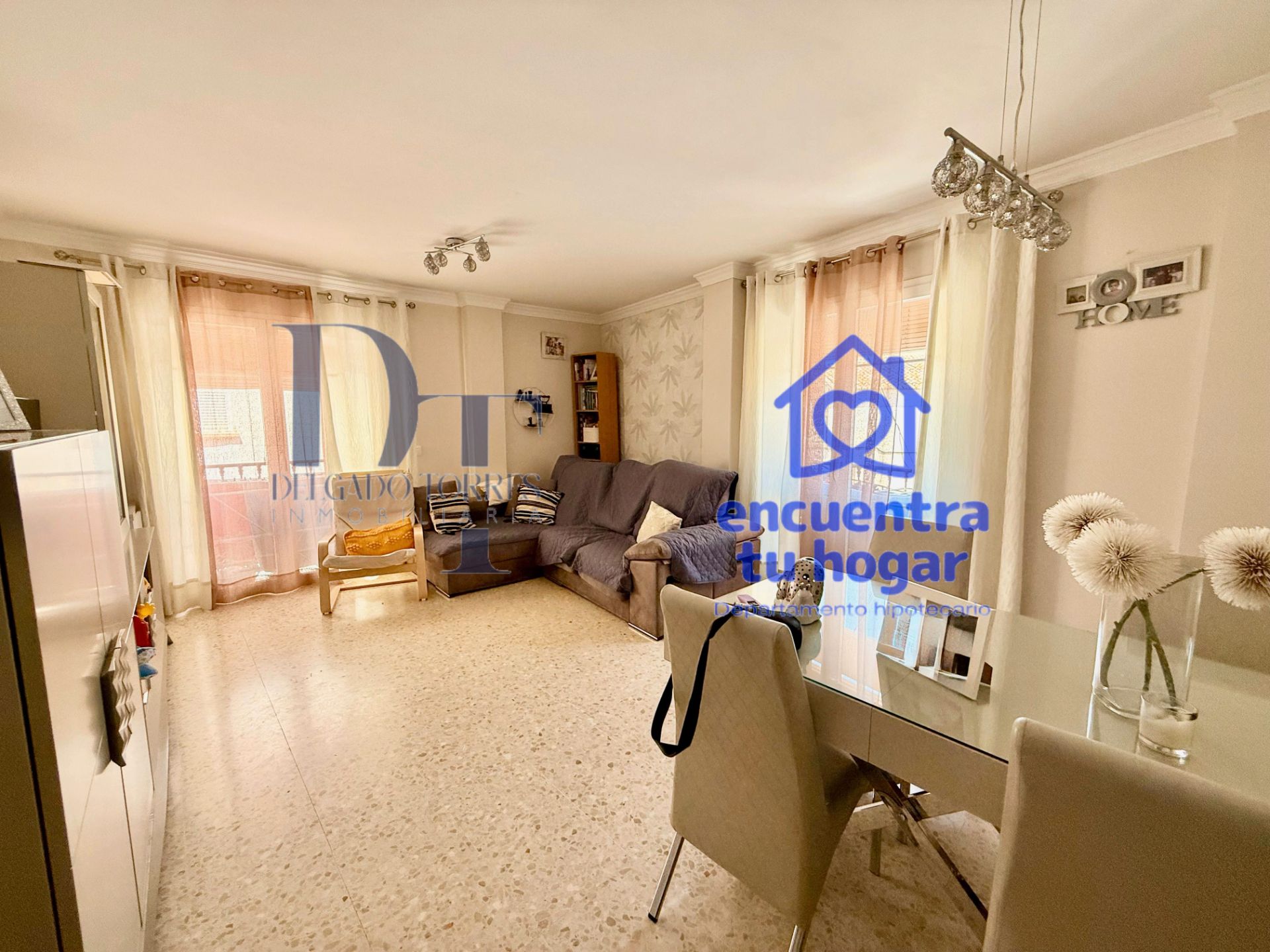 Exterior view of Flat for sale in Vélez-Málaga  with Air Conditioner, Storage room and Balcony