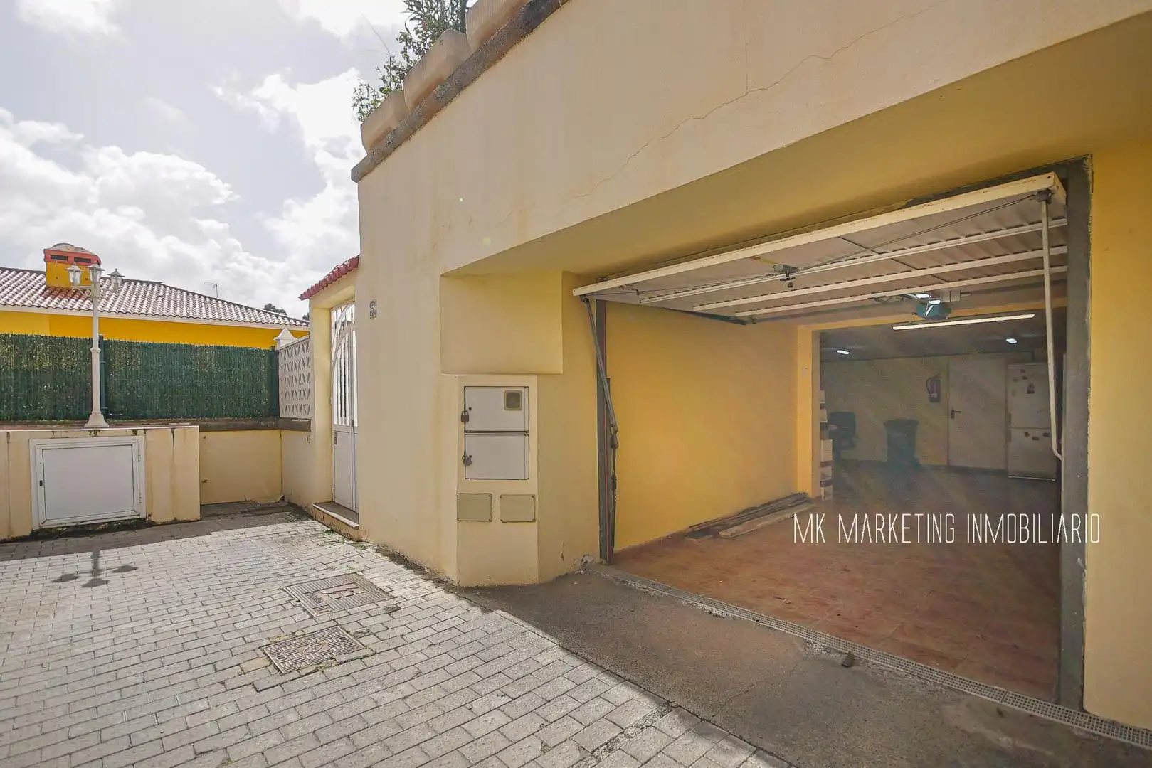 Vista exterior de Casa adosada en venta en Las Palmas de Gran Canaria con Jardín privado y Terraza