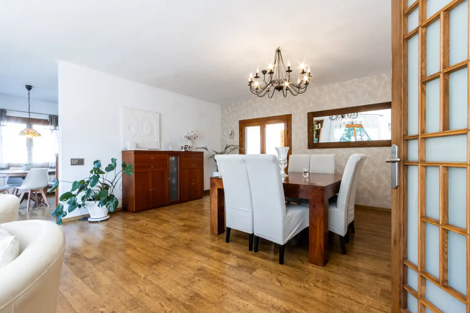Menjador de Casa o xalet en venda en Matadepera amb Calefacció, Parquet i Terrassa