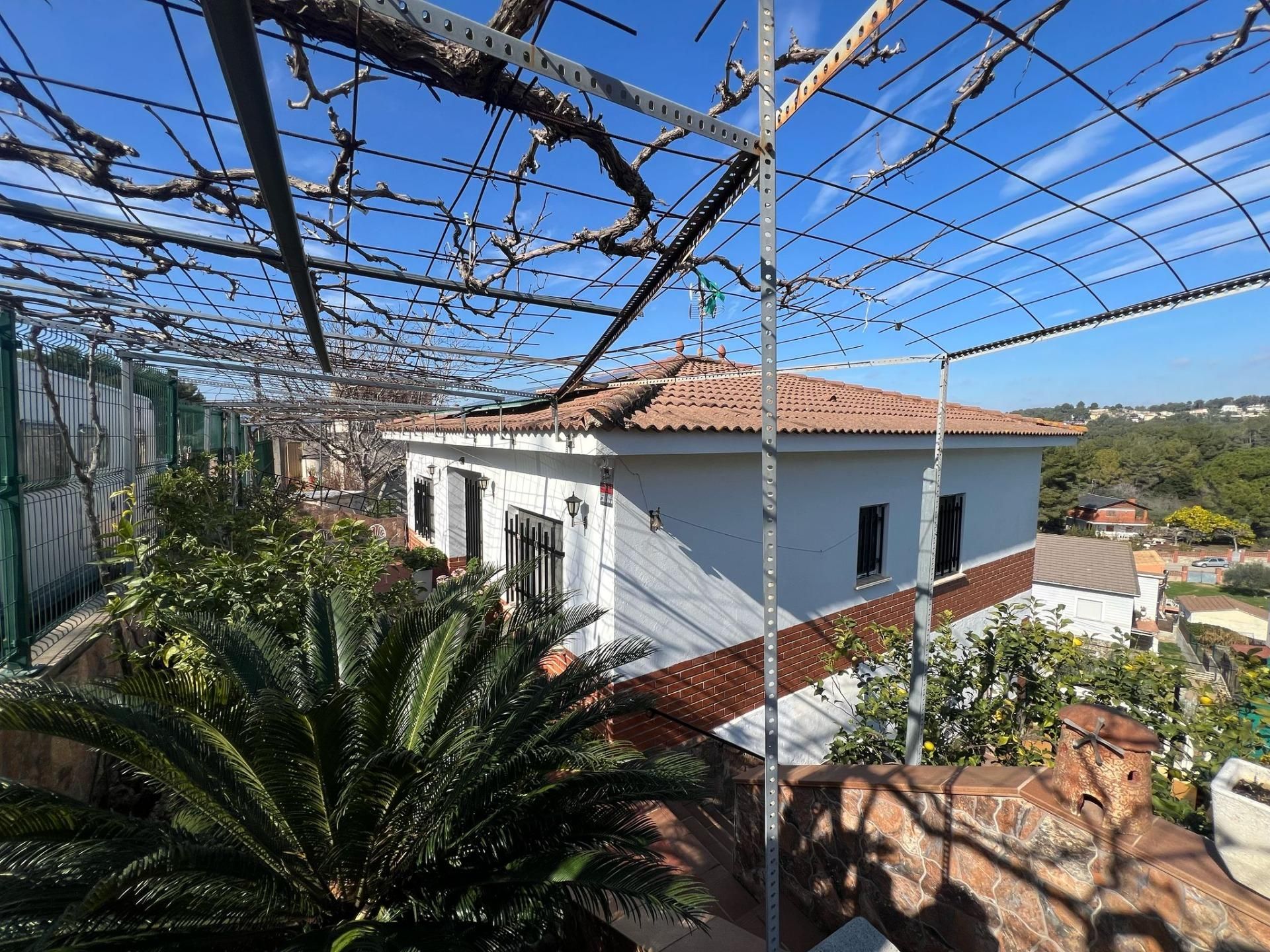 Vista exterior de Casa o xalet en venda en Piera amb Aire condicionat, Calefacció i Terrassa