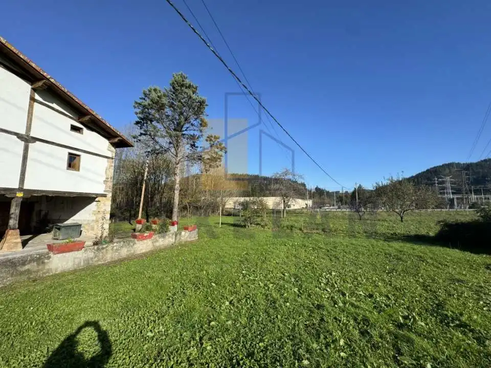 Casa rústica con jardín en venta en Abadiño, imagen 4