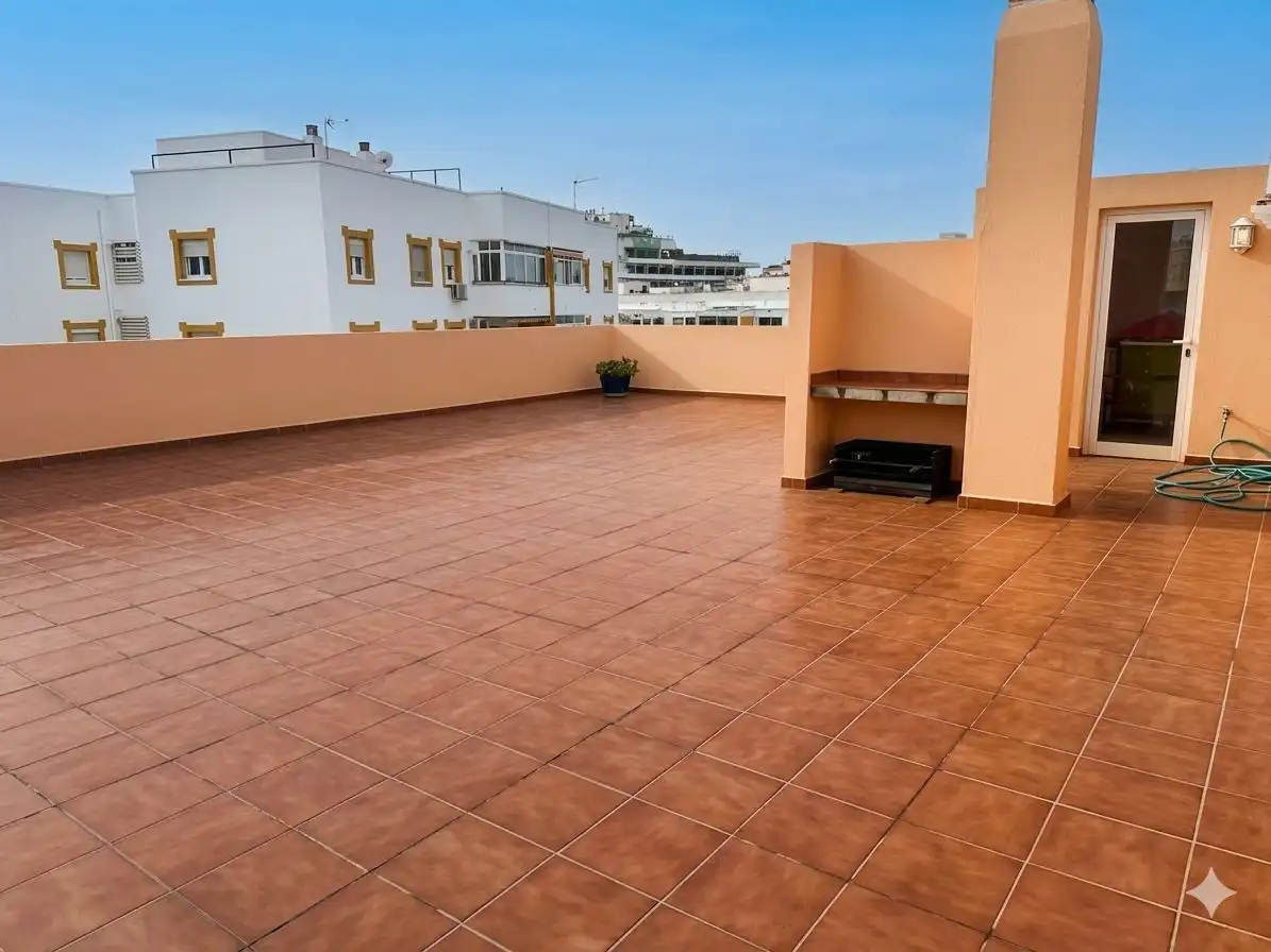 Terraza de Ático en venta en Torremolinos con Aire acondicionado, Calefacción y Terraza