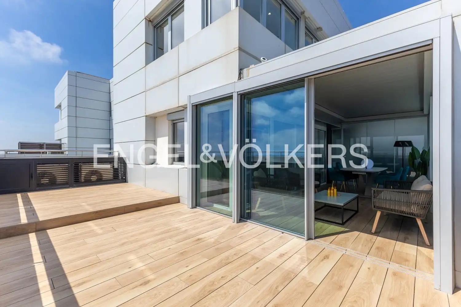 Terraza de Ático en venta en Camins al Grau