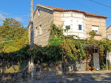 Casa amb jardí en venda a Ventiun
