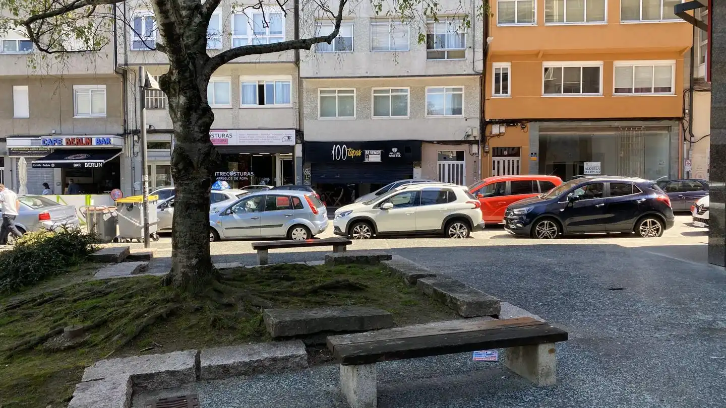 Business premises for sale in Travesía Rianxo, imagen 2