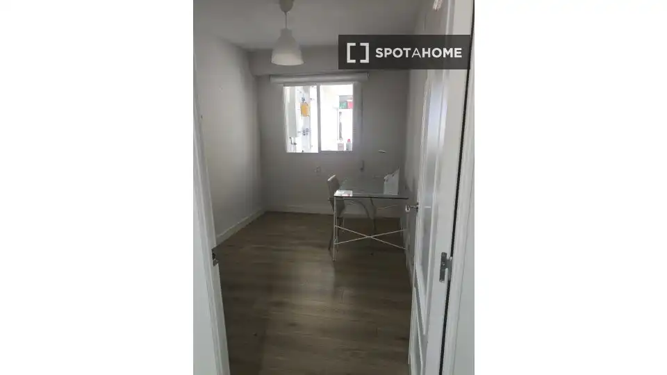 Schlafzimmer von Wohnung zur Miete in Godella mit Klimaanlage, Heizung und Möbliert