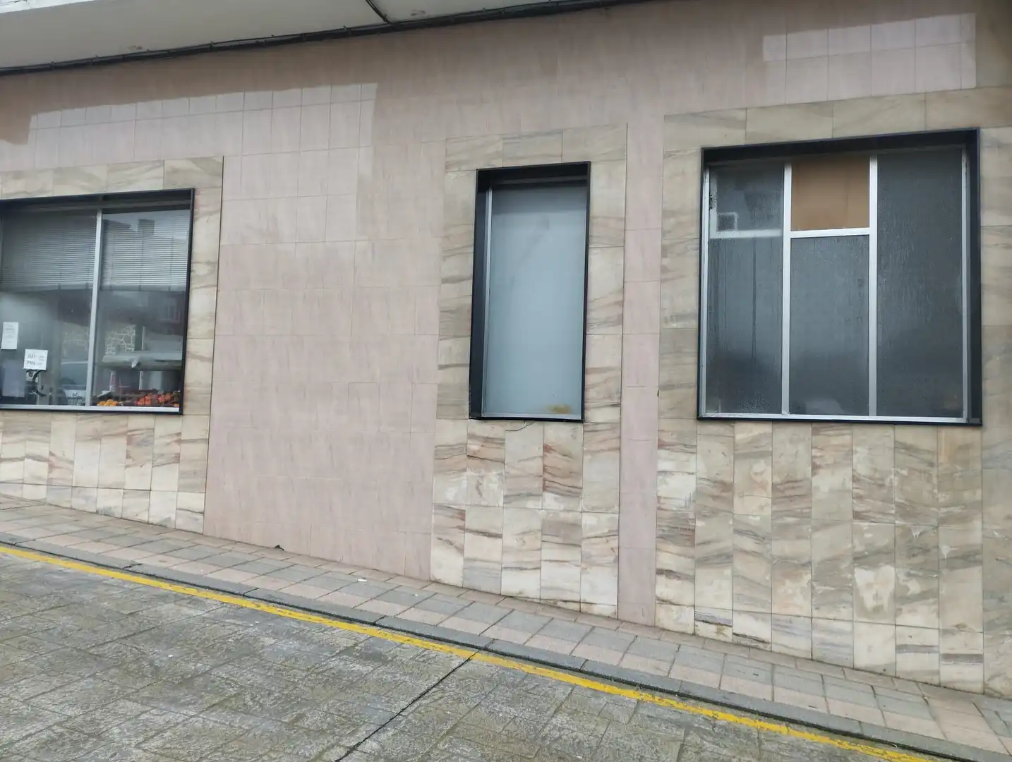 Exterior view of Commercial properties for sale in Abanto y Ciérvana-Abanto Zierbena