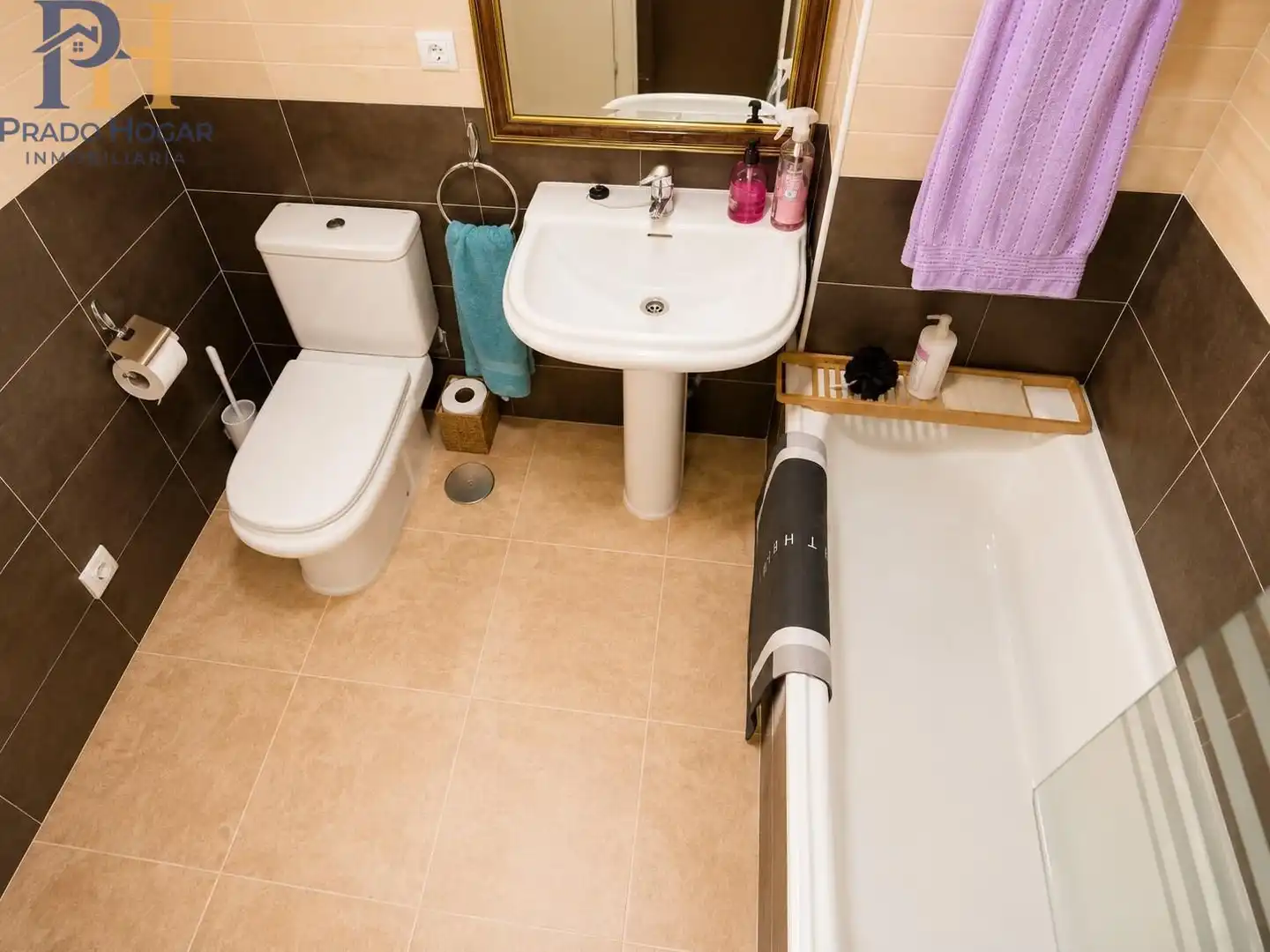 Baño de Piso en venta en Cebolla con Aire acondicionado, Calefacción y Terraza