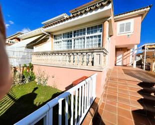Vista exterior de Casa adosada en venda en Marratxí amb Calefacció, Jardí privat i Terrassa