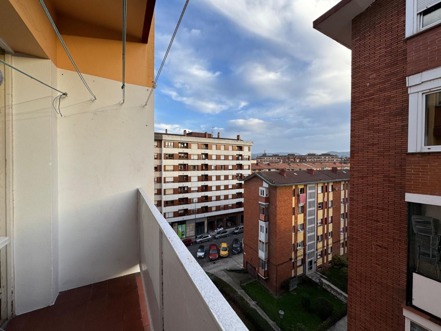 Balcony of Flat for sale in Gijón   with Heating, Parquet flooring and Terrace