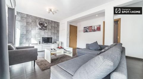 Moderno apartamento de 2 dormitorios en alquiler en Nazaret, Valencia