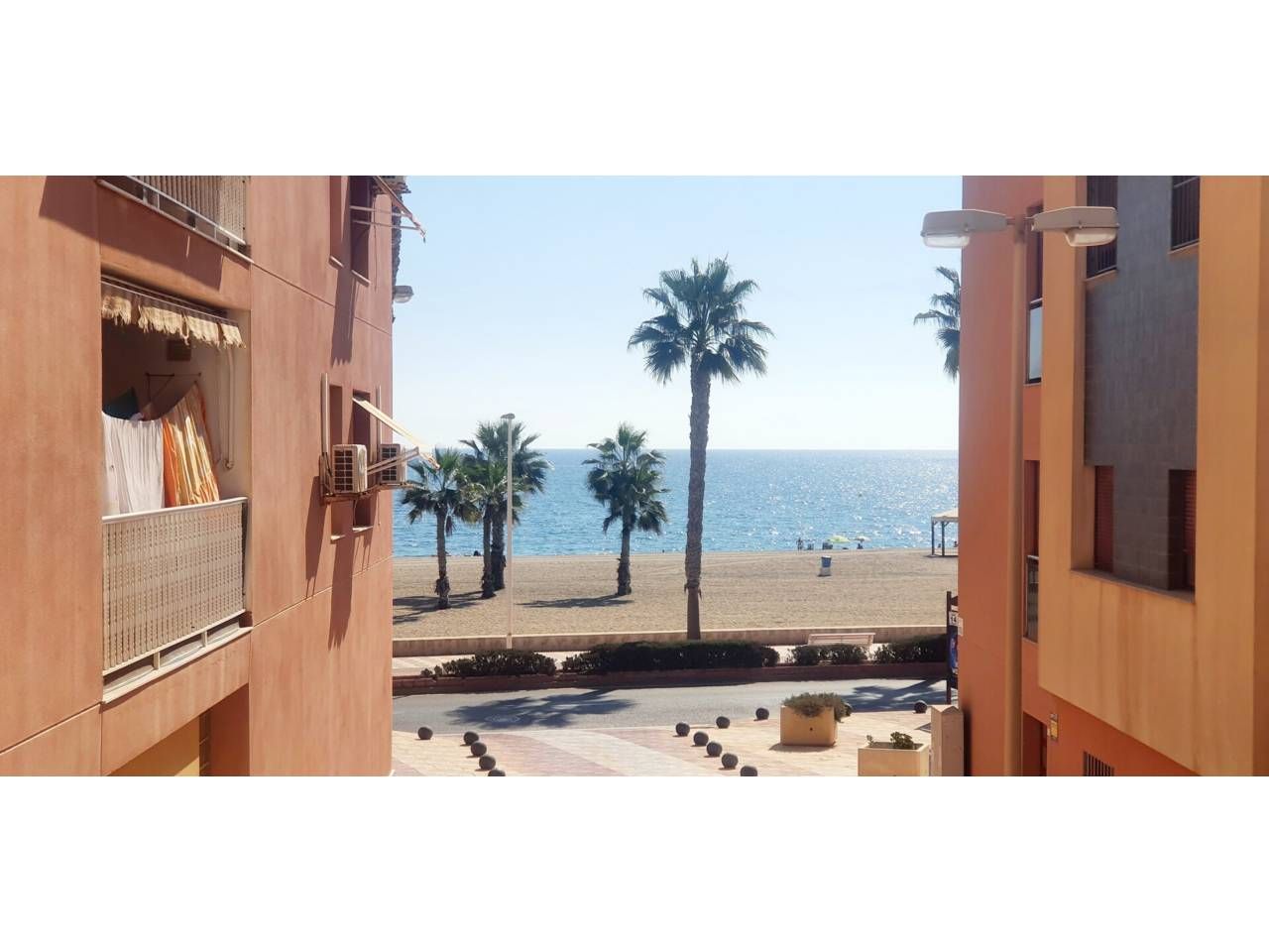 Bedroom of Flat for sale in Roquetas de Mar  with Heating, Terrace and Furnished